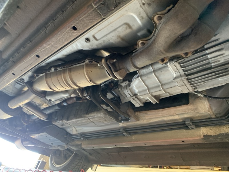 Under exhaust