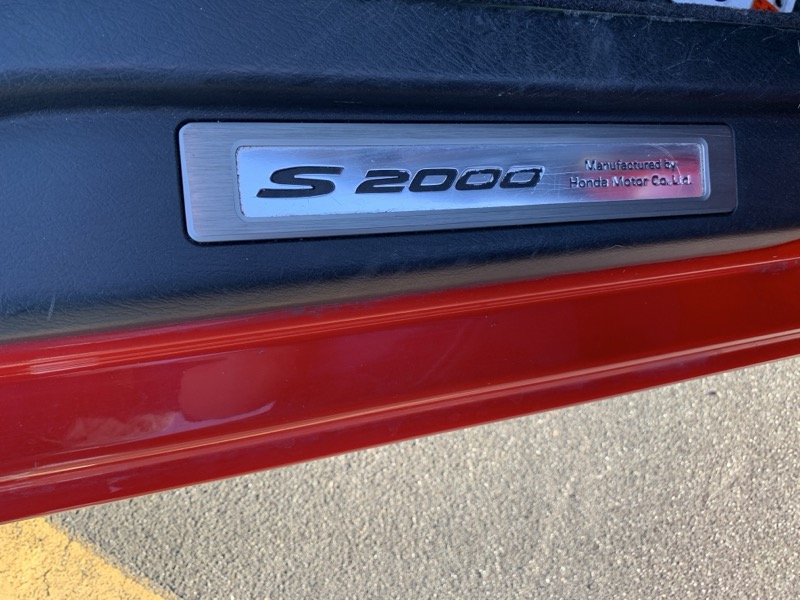 S2000 badge