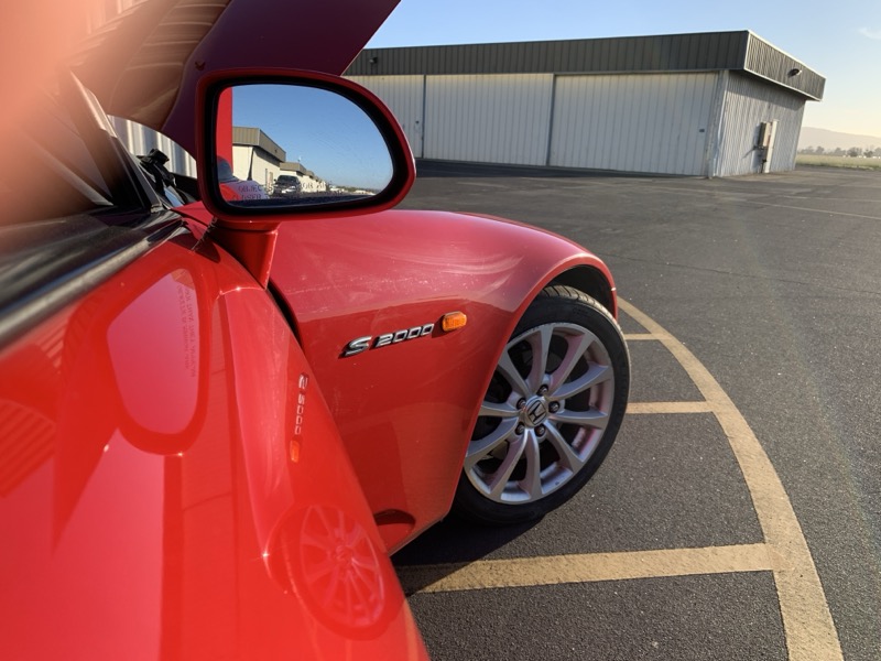Mirror detail