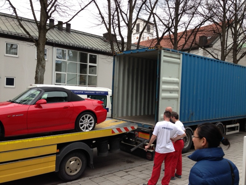 Loading the S2000 a second time, this time back to the US.